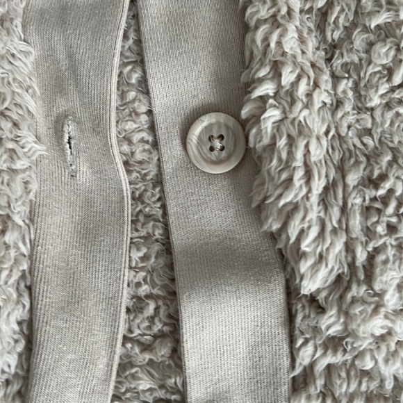 Teddy button down cardigan, Gap, size small - Picture 3 of 4